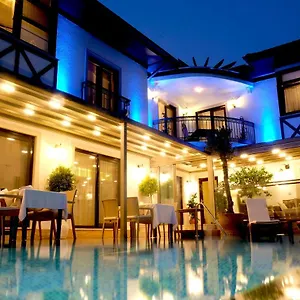 *** Otel Egehan Butik Türkiye