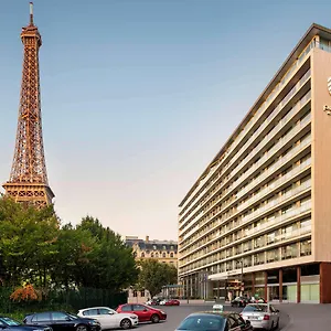 **** Otel Pullman Tour Eiffel Fransa